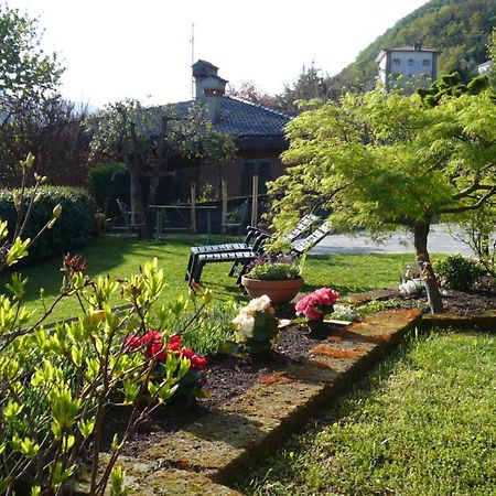 Appartamento Casa Beatrice Oliveto Lario Esterno foto