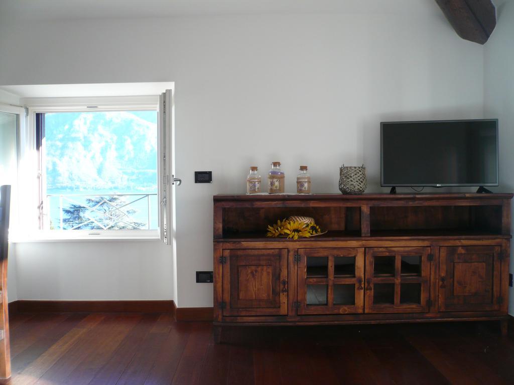 Appartamento Casa Beatrice Oliveto Lario Camera foto